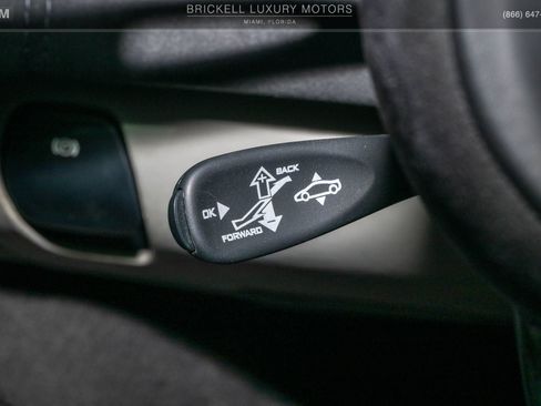 Used 2018 McLaren 570S Coupe RWD image 27