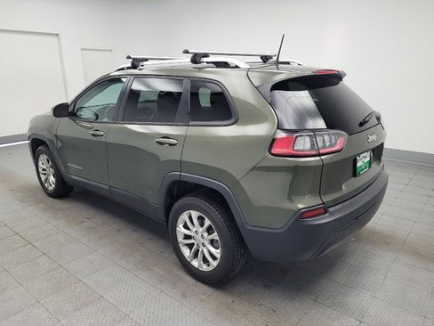 Used 2020 Jeep Cherokee Latitude FWD image 5