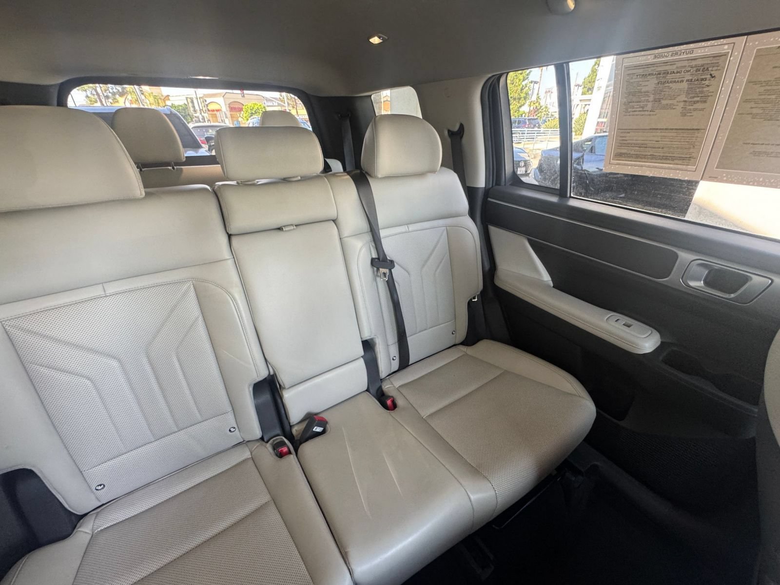 Used 2025 Hyundai Santa Fe SEL AWD/4WD image 39