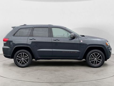 Used 2018 Jeep Grand Cherokee Trailhawk w/ Trailhawk Luxury Group image 6