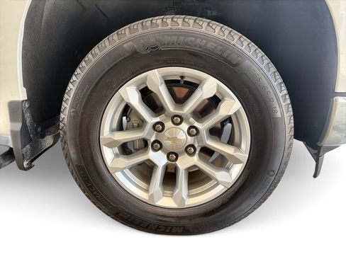Certified 2024 Chevrolet Silverado 1500 LT w/ Protection Package AWD/4WD image 34