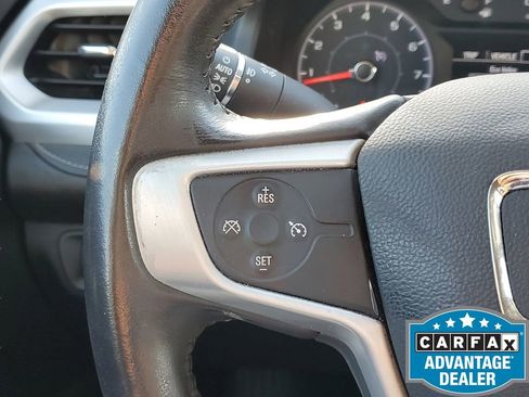 Used 2019 GMC Acadia SLE image 26