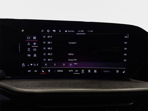 Used 2025 Audi Q5 Premium Plus w/ Premium Plus image 22