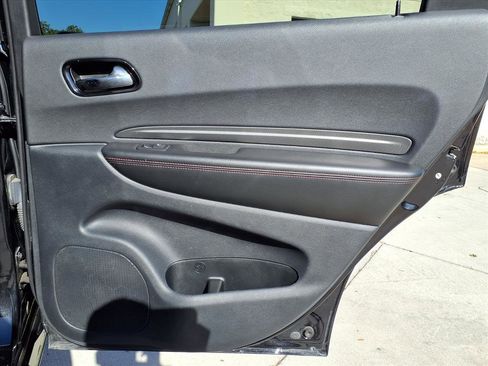 Used 2023 Dodge Durango GT image 11