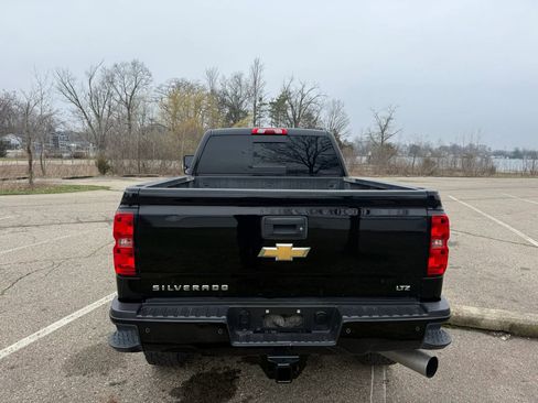 Used 2016 Chevrolet Silverado 2500 LTZ w/ Duramax Plus Package image 6
