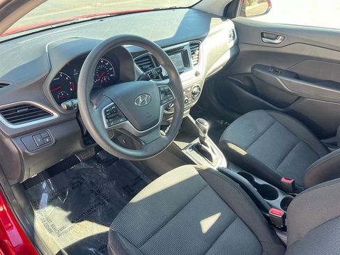 Used 2021 Hyundai Accent SE image 25