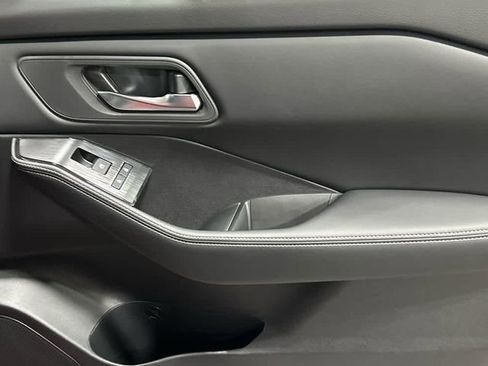 New 2026 Nissan Rogue SV AWD/4WD image 32
