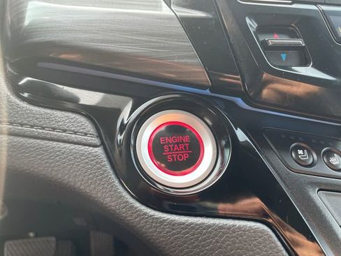 Used 2023 Honda Odyssey Elite image 42