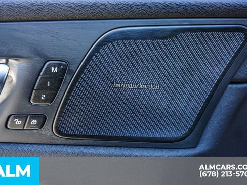 Used 2024 Volvo XC60 T8 Plus w/ Climate Package image 53