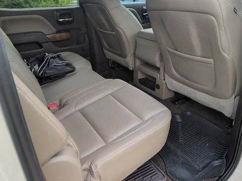 Used 2014 GMC Sierra 1500 SLT w/ SLT Crew Cab Value Package AWD/4WD image 11