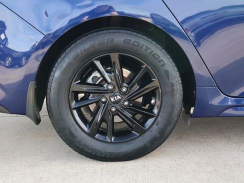 Used 2019 Kia Optima LX image 21