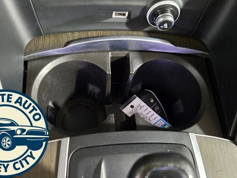 Used 2018 Alfa Romeo Stelvio Ti image 19