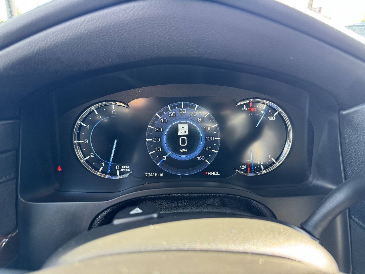 Used 2020 Cadillac Escalade Premium Luxury AWD/4WD image 40