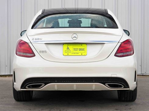 Used 2018 Mercedes-Benz C 300 Sedan image 10