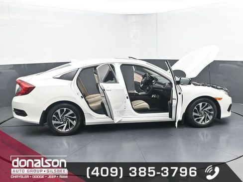 Used 2018 Honda Civic EX image 21