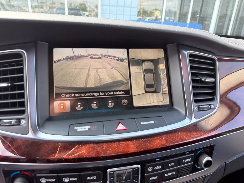 Used 2015 Hyundai Equus Ultimate RWD image 7