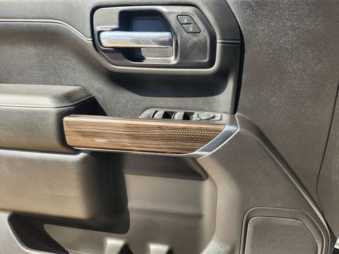 Used 2019 Chevrolet Silverado 1500 RST w/ All-Star Edition image 28