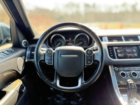 Used 2016 Land Rover Range Rover Sport HSE image 15
