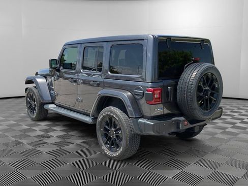 Used 2021 Jeep Wrangler Unlimited Sahara w/ Cold Weather Group AWD/4WD image 3