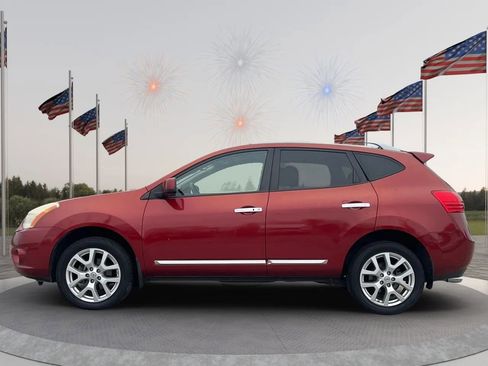 Used 2011 Nissan Rogue SV w/ SL Pkg FWD image 4