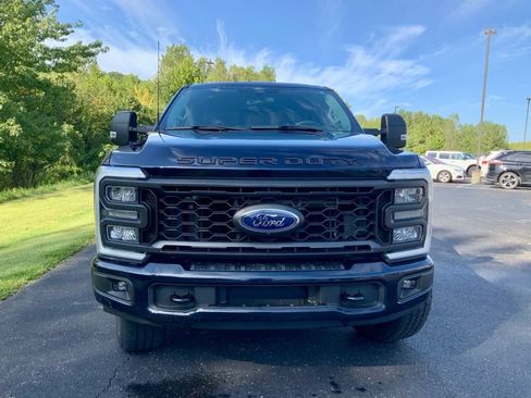 Used 2024 Ford F250 XL w/ STX Appearance Package AWD/4WD image 3
