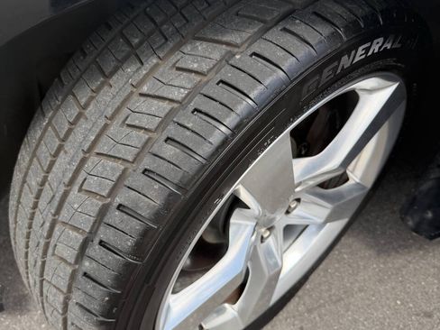 Used 2010 Chevrolet Camaro SS w/ RS Package RWD image 12