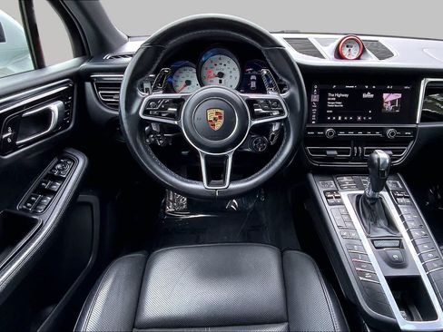 Used 2021 Porsche Macan GTS AWD/4WD image 6