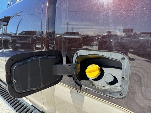 Used 2018 Ford F250 XLT w/ XLT Premium Package image 37