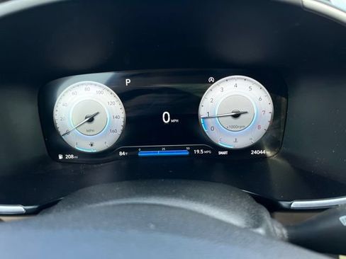 Certified 2023 Hyundai Santa Fe Limited FWD image 11