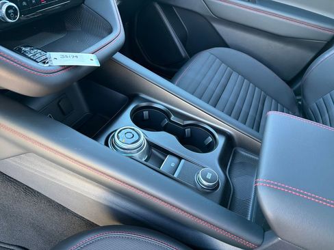 New 2026 Ford Explorer ST-Line w/ ST-Line Street Pack image 24