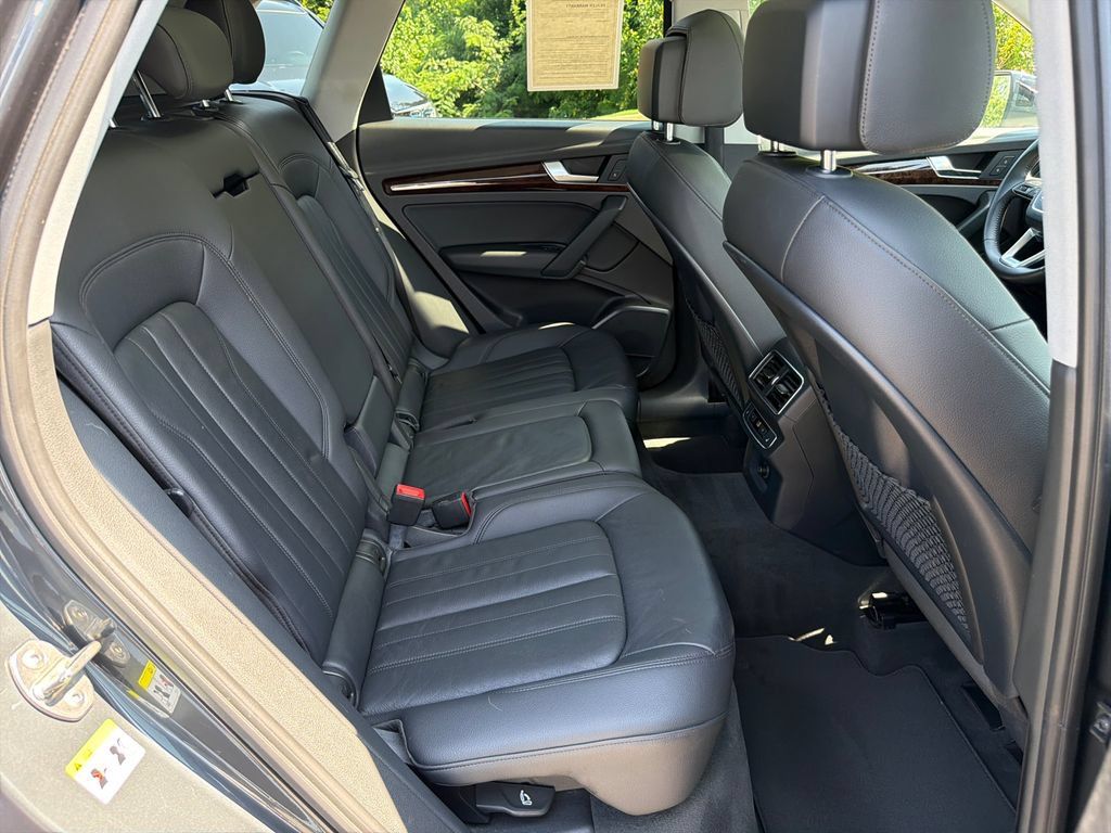 Used 2018 Audi Q5 2.0T Premium Plus w/ Premium Plus Package AWD/4WD image 15