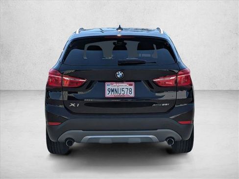 Used 2018 BMW X1 xDrive28i AWD/4WD image 7