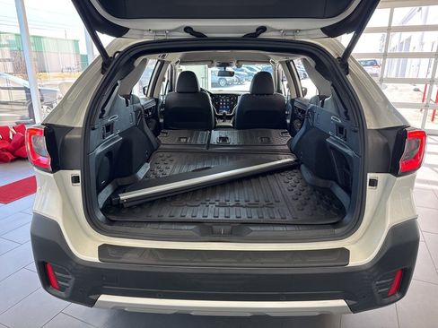 Used 2020 Subaru Outback Limited w/ Popular Package #2 image 10