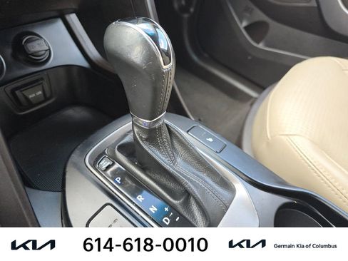 Used 2015 Hyundai Santa Fe Sport 2.0T AWD/4WD image 24