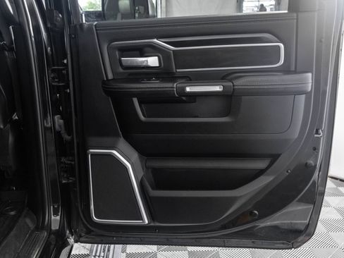 Used 2019 RAM 2500 Laramie AWD/4WD image 43