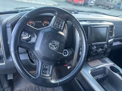 Used 2015 RAM 1500 Sport w/ Black Ram 1500 Sport Group image 8