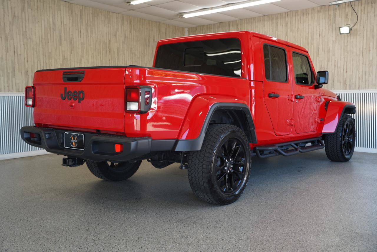Used 2024 Jeep Gladiator Sport AWD/4WD image 10