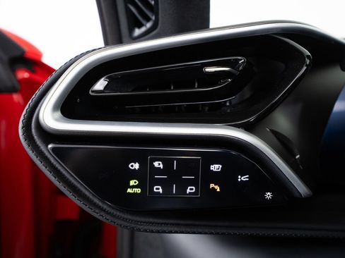 Used 2025 Ferrari 296 GTS RWD image 23
