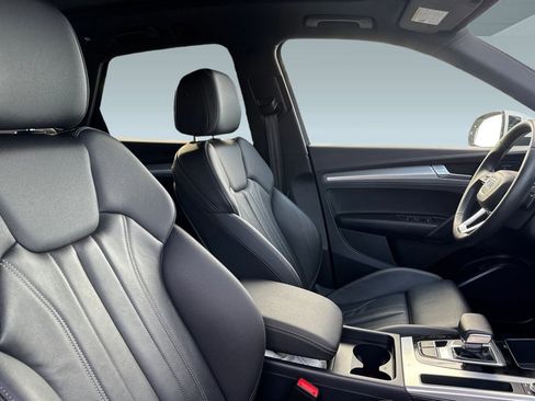 Used 2025 Audi Q5 2.0T Premium image 30