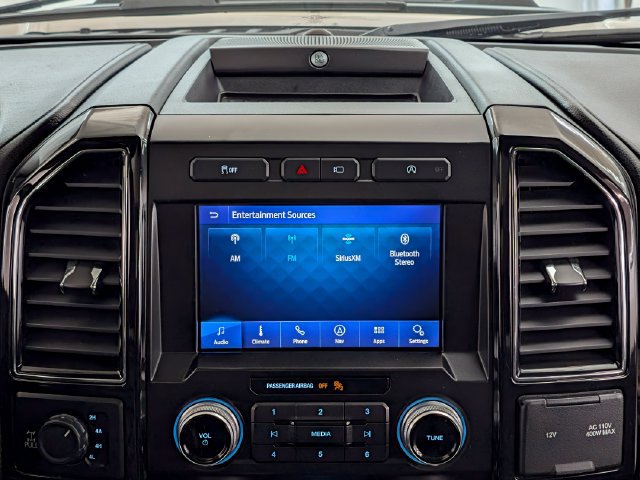 Used 2019 Ford F150 Lariat w/ Equipment Group 502A Luxury AWD/4WD image 35