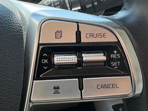 Used 2022 Kia Telluride EX w/ EX Premium Package FWD image 17