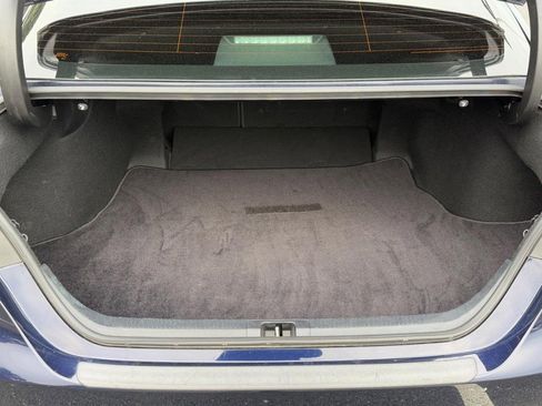 Used 2022 Toyota Camry XSE image 4