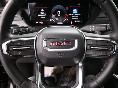 Used 2025 GMC Acadia Elevation FWD image 42