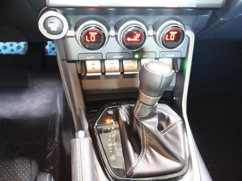 New 2026 Toyota GR86 Premium w/ ALL Weather Mat Package (TMS) RWD image 21