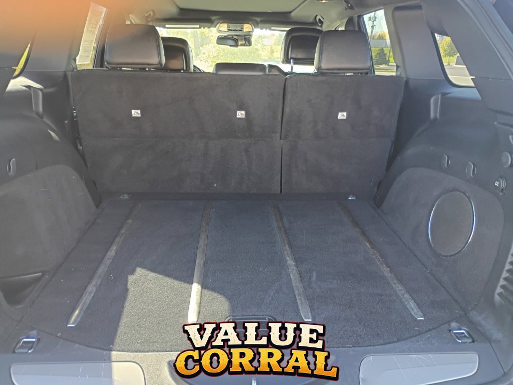 Used 2016 Jeep Grand Cherokee Overland w/ Advanced Technology Group AWD/4WD image 23