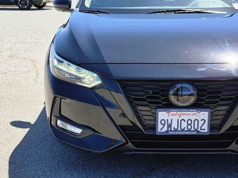 Used 2022 Nissan Sentra SR w/ Midnight Edition FWD image 2
