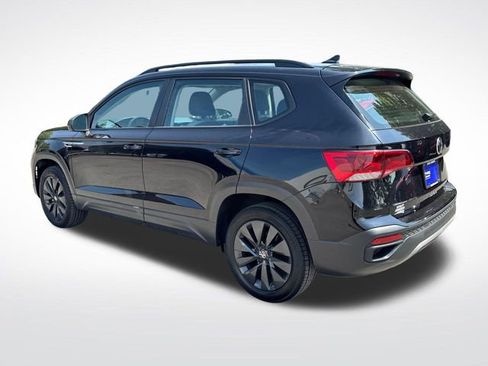 Used 2024 Volkswagen Taos S FWD image 3