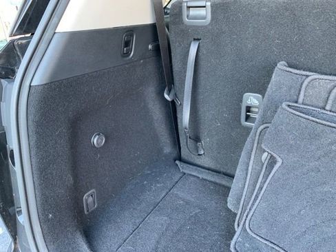 Used 2023 Nissan Pathfinder SL image 31