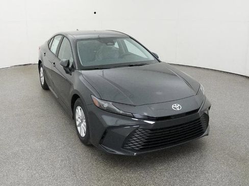 Certified 2026 Toyota Camry LE image 31