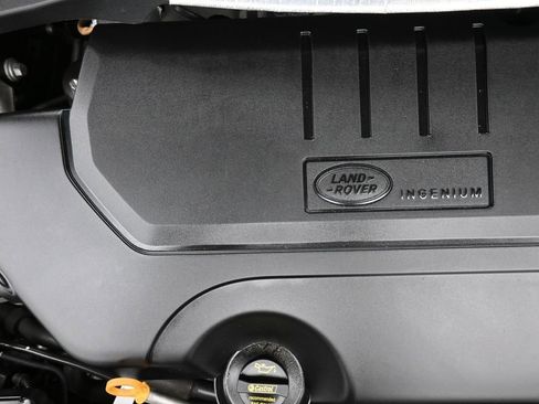 Used 2020 Land Rover Range Rover Evoque SE image 26